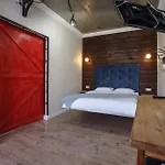 Loft With A Swing And Side Sea View Odesa