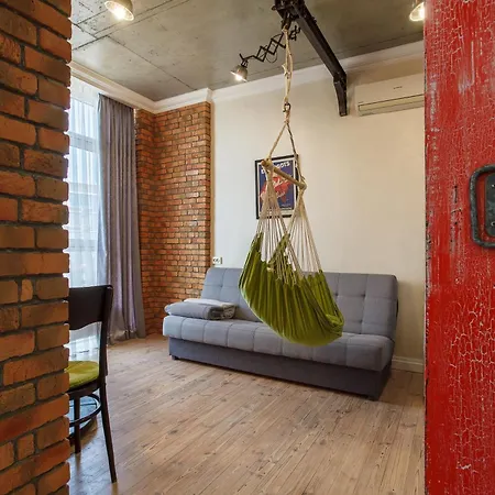 Loft With A Swing And Side Sea View דירה *