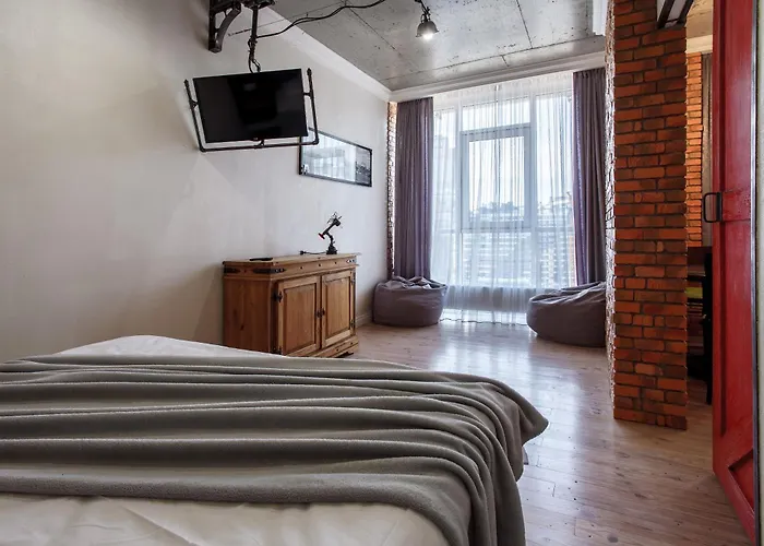 Loft With A Swing And Side Sea View * אודסה