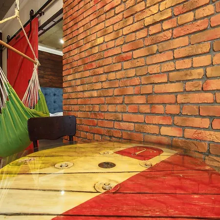 Loft With A Swing And Side Sea View Apartamento Odesa
