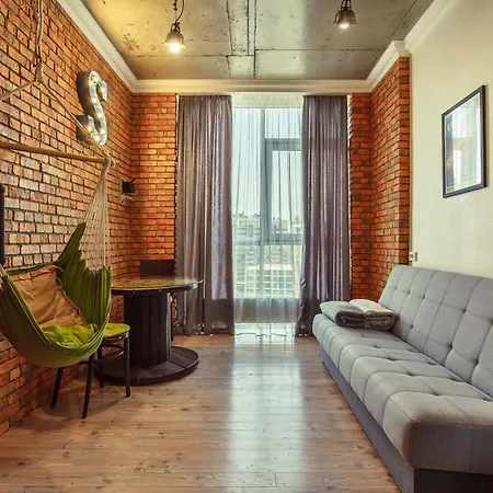 Loft With A Swing And Side Sea View 오데사